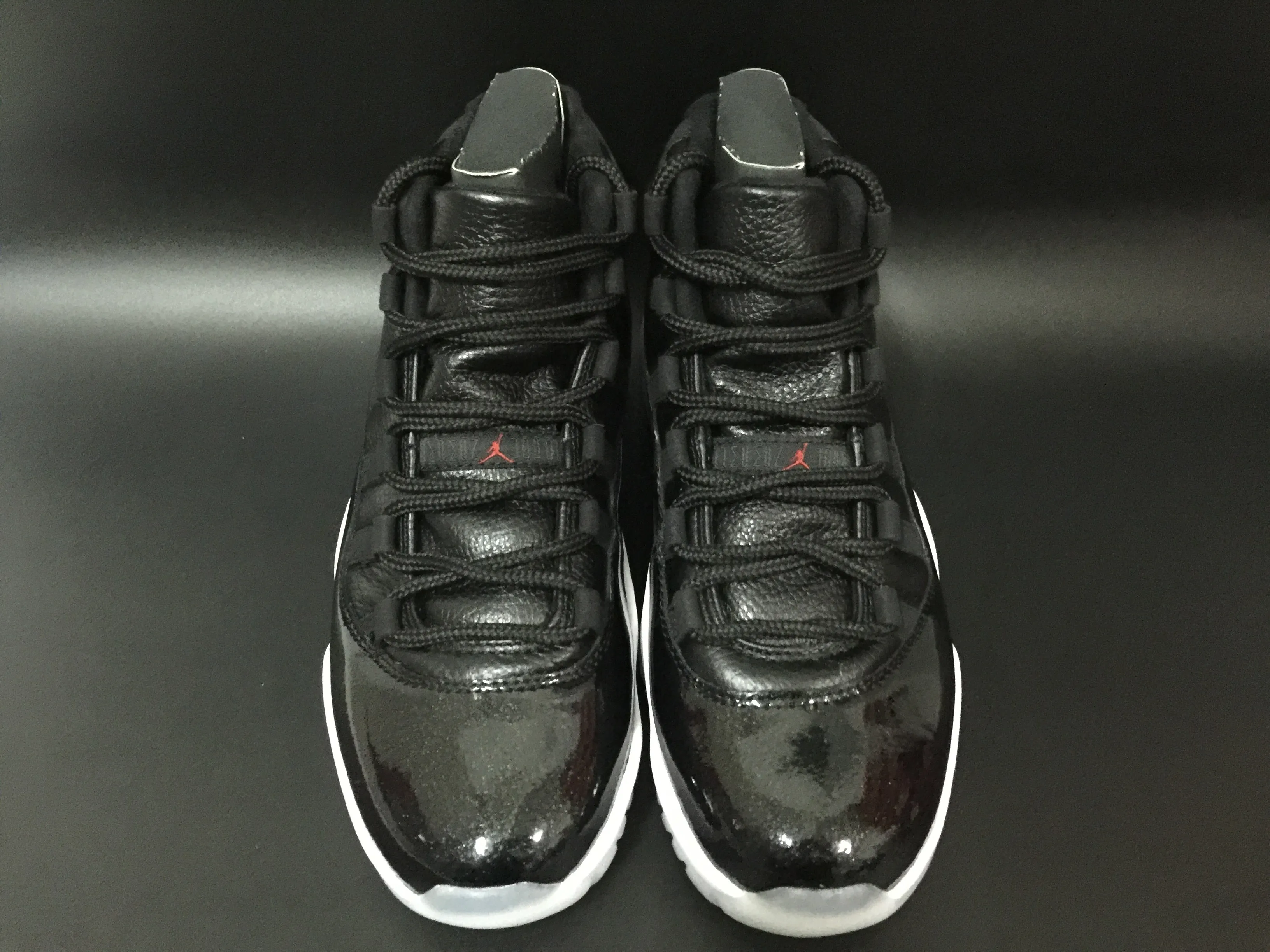All Categories Air Jordan Jordan Series Basketball Shoes Air Jordan 11 First Layer Authentic Brand Original Air Jordan 11 "72-10" AJ11 Big Devil Joe 11 True Carbon Fiber 378037-002 Original Brand Men's Shoes